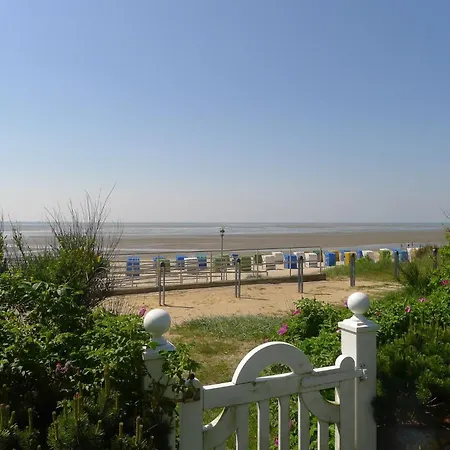 Hues Strandleev 2 Wyk auf Foehr
